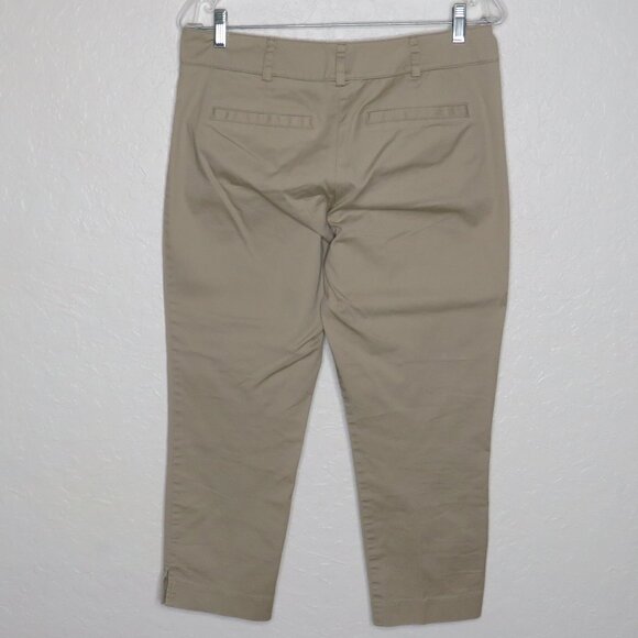 New York & Company* Women's Multipocketed 1.5" Belt Loop Khaki Capris~ Size 6 - Picture 2 of 13